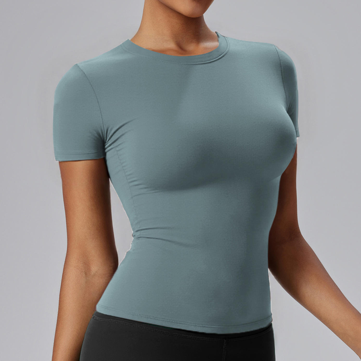 Ladies Nude Feel Compression T-shirt Slim Fit Moisture Wicking Plain Customized Logo Plus Size Fitness Gym Clothes Yoga Tops